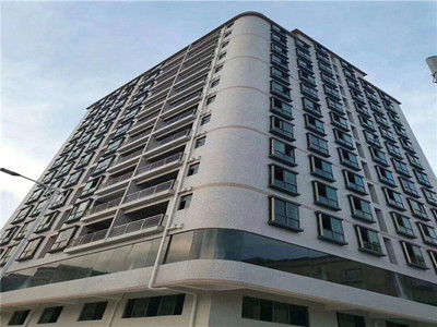 东莞大岭山【凤栖楼】地铁口，大岭山体育公园旁，4580元/平起，首付5成，分期3年