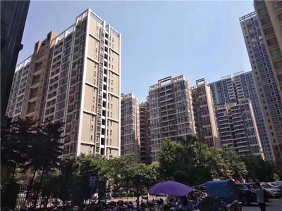 松岗村委统建楼【永辉花园】12栋大型花园小区，松岗地铁站300米，后亭地铁站500米